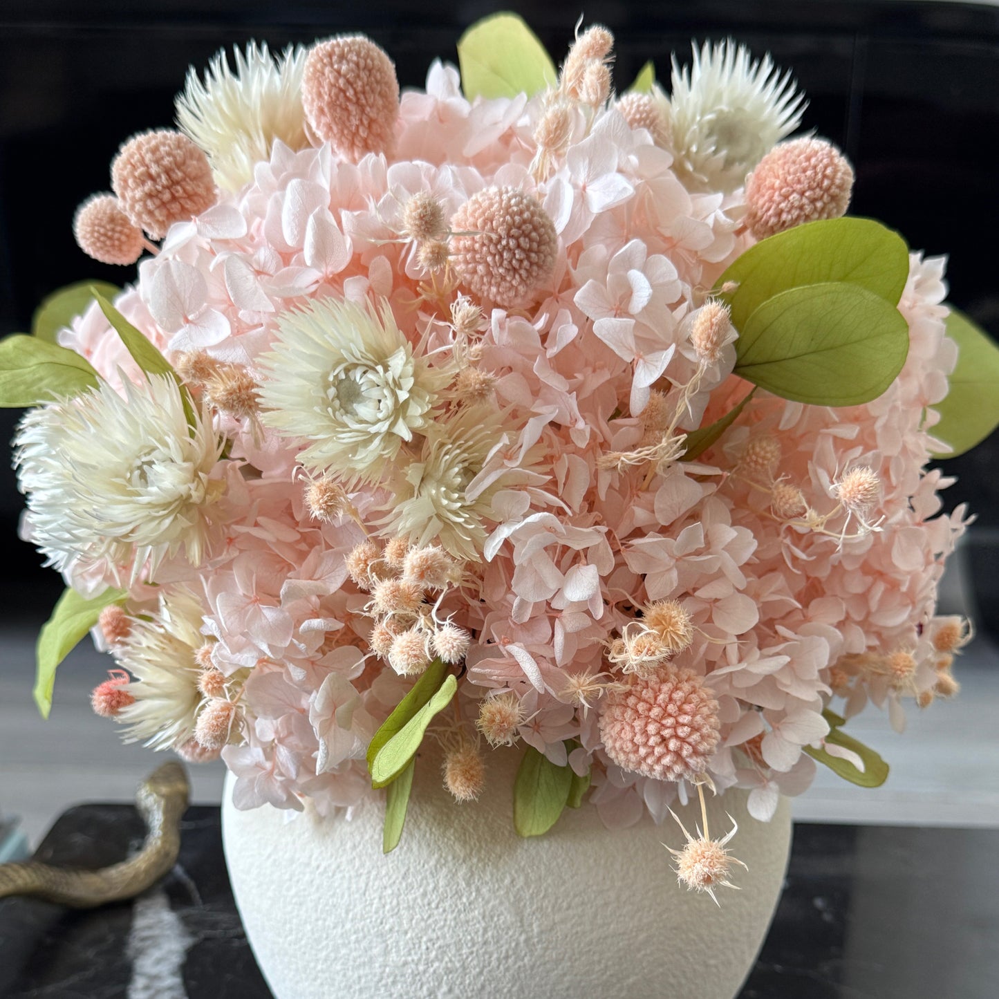 Marshmallow - Flowers Arrangement
